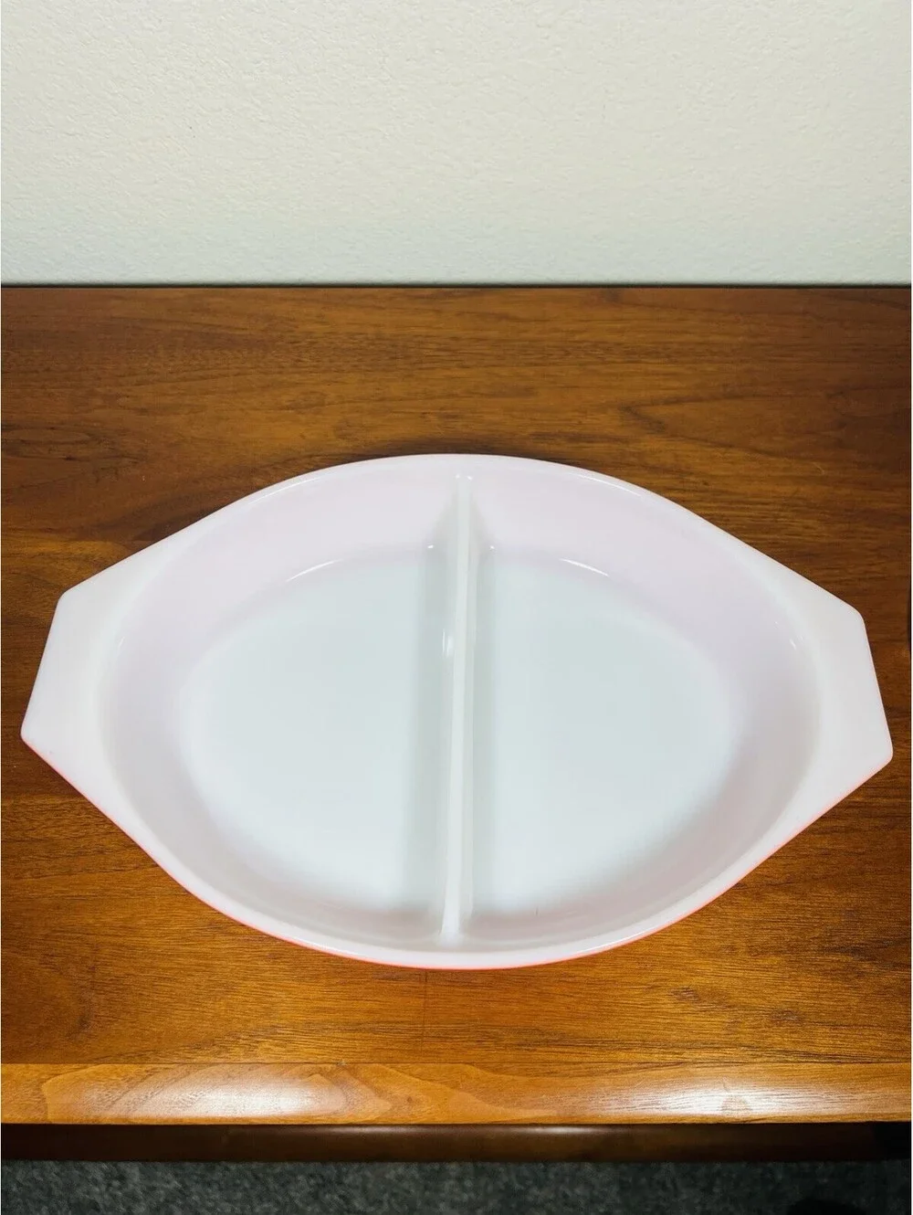 Pyrex vintage friendship